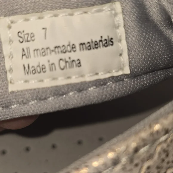 Volatile Metallic Taupe Snake-Texture Wedge Thong Sandals PLATFORM SUMMER SIZE 7 - Picture 9 of 9